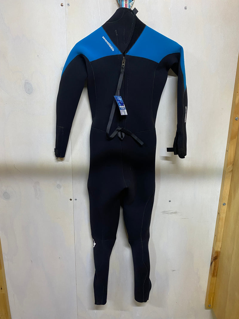 Clearance Women's MAX 3/2mm Back Zip Glued Full Wetsuit size 12