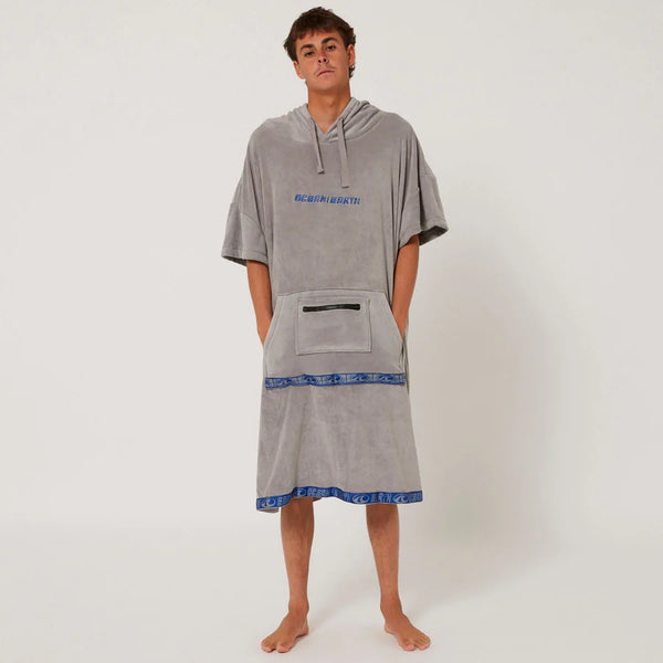 O&E Men's Hooded Poncho